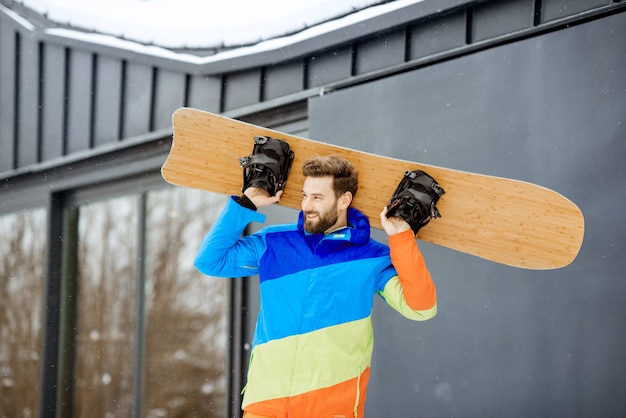 Deska snowboardowa miękka czy twarda – którą wybrać?