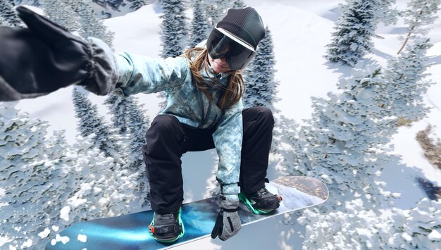 Jak nasmarować snowboard, by lepiej ślizgał się po stoku?