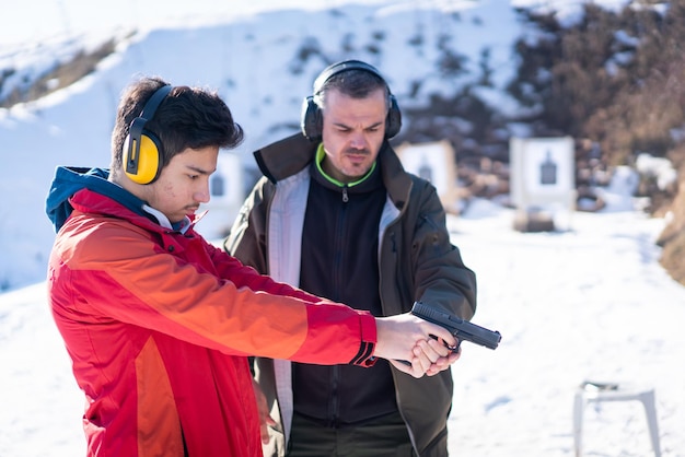 Jak zostać instruktorem narciarstwa PZN?