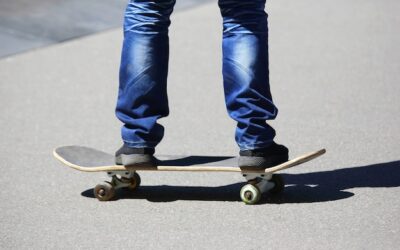 Jaka długość deskorolki sprawdzi się na miejskich ulicach?