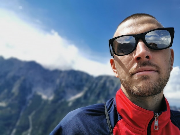 Jakie gogle na mgłę sprawdzą się na stoku?