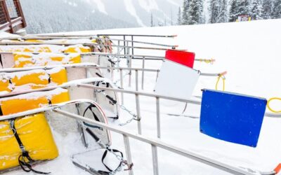 Od czego zależy ile kosztuje wynajem nart?