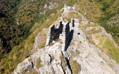 Szczeliniec Wielki skąd wejście na szlak jest najwygodniejsze?