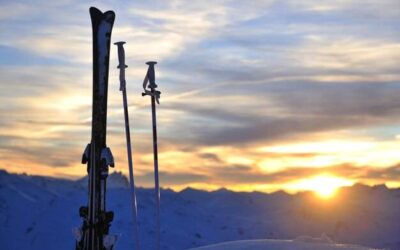 Narty skiturowe jak działają w terenie górskim?