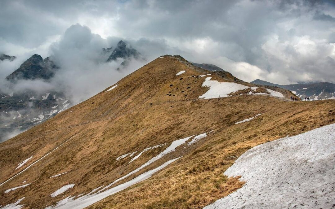 Skąd nad Morskie Oko prowadzi najciekawsza trasa?